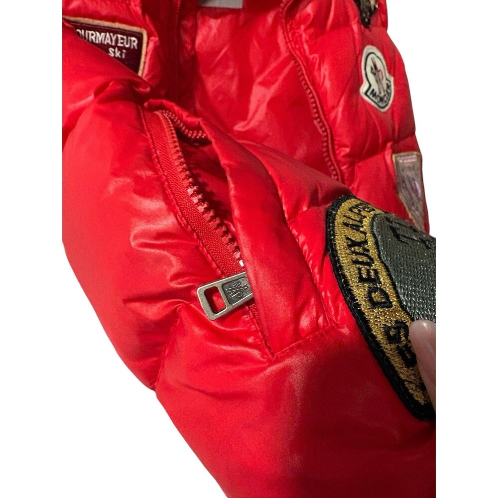 Moncler Red Down Puffer Vest Sz 1 Ski Patch Varsity M Appliqué Rare - Picture 7 of 15